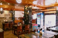 HOTEL BHARATI - breakfast