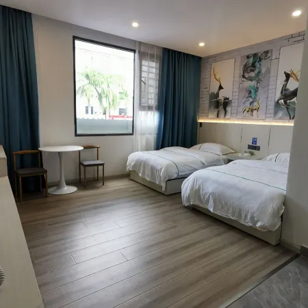 Ruili Chuan Hot Spring Hotel