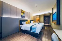 Homeinn·neo(Shiyan Wuyan Pedestrian Street Hong Kong City) - balcony