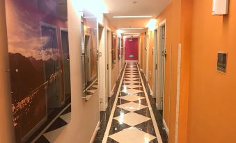 100 Inn Liangpin Hotel (Shanghai Beixinjing Subway Station)