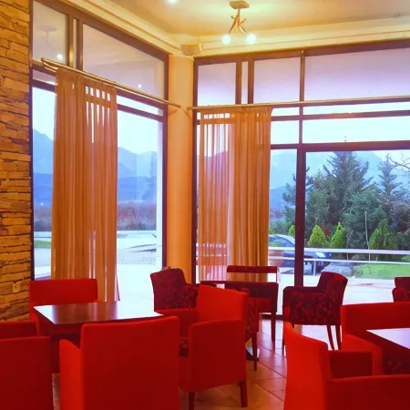 Gea Kaimaktsalan Hotel & Spa