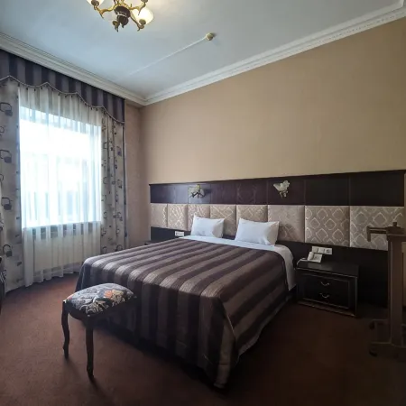 Evropa Hotel Отели в г. Черкесск