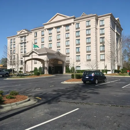 Holiday Inn & Suites RALEIGH-CARY (I-40 @WALNUT ST) by IHG