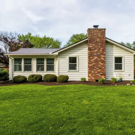Family House: Pool, Games & Boat Parking