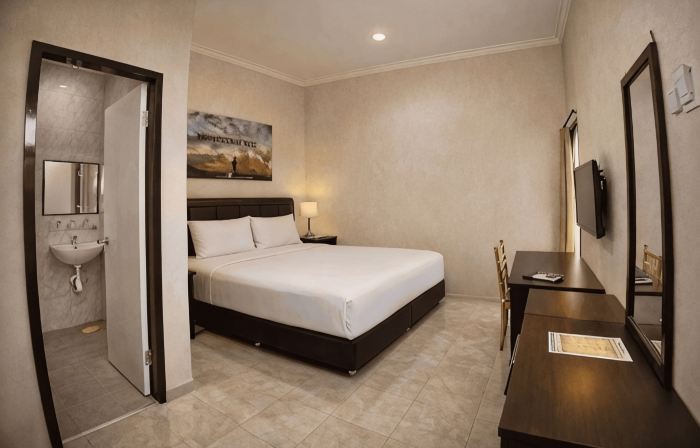 Mahkota Hotel
