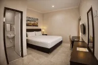 Mahkota Hotel