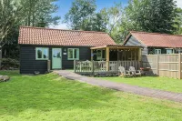 Lord Derby, Cottage with pool & hot tub, tranquil setting,20min from Southwold - Wi-Fi