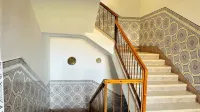 Large apartment with Rooftop in a private, secure, family-friendly building! のホテル