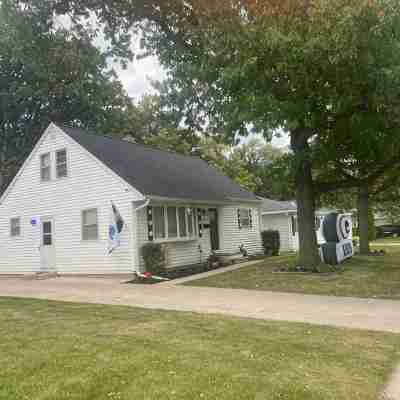 Green Bay Getaway – Near Lambeau, Family Friendly, Midterm Stay Too, All Welcome Hotel Exterior