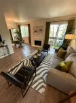 Beverly Hills Vibe 1 BR Apt + Parking, Pool Access - Homestays