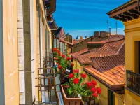 Hostel Covent Garden by Gaiarooms Hotels in Leon