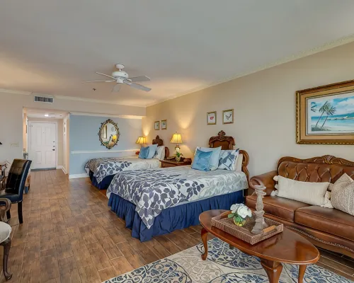 Club Continental Hotels in Clay County