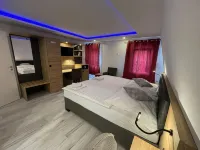 Hotel & Restaurant Bella Italia - 駐車場