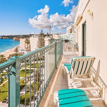 Apartment Meerlust with Fantastic Sea View and Large Balcony and Garage