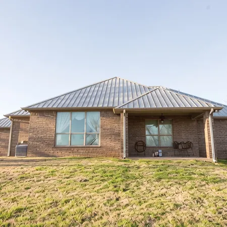 River View House at Robby's Ranch in the Brazos