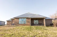 River View House at Robby's Ranch in the Brazos