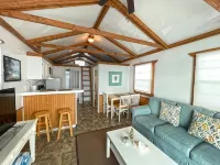 Aqua Lodge Houseboat "Yellow Tail " - Laiva