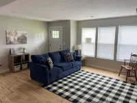 Cozy cottage home 2 bedroom 1 bath