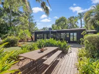 5 Private Suites at Blisshouse Orlando/ Lakeside Luxury Escape