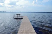 Lakeside Leisure: Relax, Recharge, Reconnect! - Homestays