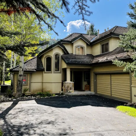 Great Family Castle Peak Ski Home