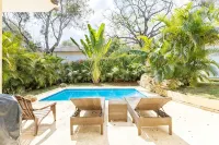 2 Bed 2 Bath Villa with Jacuzzi, High Speed Wi-Fi - Villa