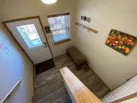 Quiet, comfortable, and central Cody location! Sleeps up to 5. - Bungalows