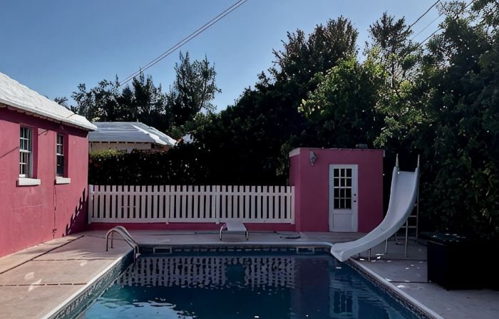 3 bedroom home with pool