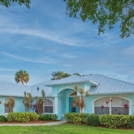 Beach Getaway - Private Pool & Two King Beds