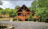 "Rushing Bear   Fully furnished two bedroom cozy cabin you want to capture - Chalets