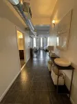 Spacious Loft in Historic Baggs Square