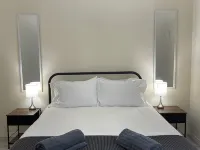 Texas Music City is a 5-Minute Walk from This 2 Bedroom Apartment Hotels in Lindale