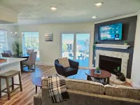 Lake Condo , Cozy and Modern 1 Bedroom 1 Bath. - 3-Star