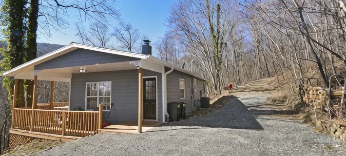 Cozy Mountain Cabin 그린 카운티 호텔
