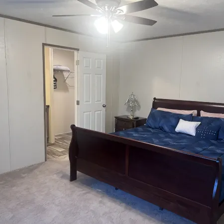 Cozy 3 Bedroom 2 Full bathroom Home located minutes from Historic Downtown.