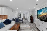 5 Bedroom New House in the CREST - Villas