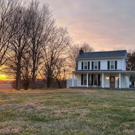 Mammoth Cave-Game Room-Buc-ee’s-Mint Casino-6 Beds-Stocked- Wifi-StockedFirepit!