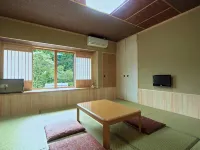 Yumoto Onsen OharaSansou Hotels near Mt. Kurama