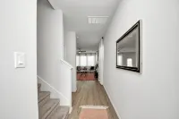3BR Corporate & Family Getaway Near Katy Mills - 4-Star
