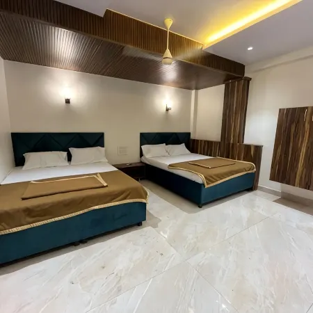 Blueberry Budget Hotel