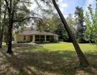 Custom home great local, boat parking,  near dock, food, scalloping,  Manatee. - 무료 와이파이