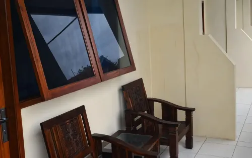 Penginapan TOPAN - parkir