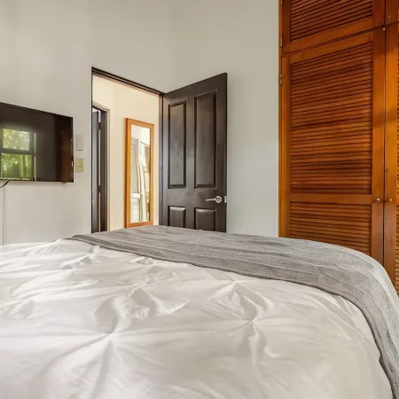 Casa de Palmas -Modern Villa in 4 Star Beach Resort Short Walk to Playa Hermosa!