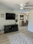 2 bedroom pool house Port Charlotte. Close to shopping. -  Privatzimmer