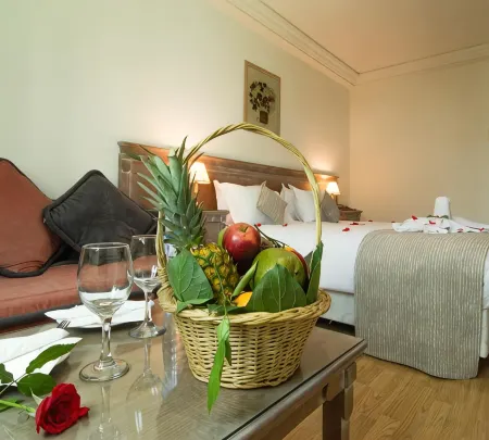 El Oumnia Puerto & Spa