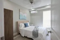 Indigo Suites Unit 1 - Apartments