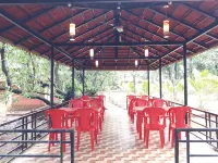 Red Roof Farmhouse - Hot Springs