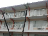 Quality Inn Daytona Beach Oceanfront Hotels in der Nähe von Amphitheater Daytona Beach Bandshell