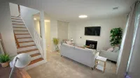 Boho Hideaway Townhome, 2br/2.5ba Near UofM/Highland Strip - 방갈로