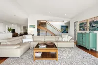 Fiskardo- Gerringong,  Views of ocean and rolling hills. - Wifi